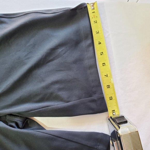 MONDETTA Ladies Active Bermuda Black Short, Size XS - Picture 12 of 15